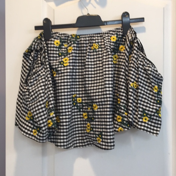 NWT Strapless Swing Top. - Picture 4 of 7